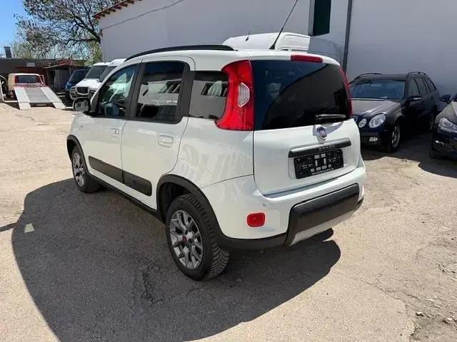 Gebraucht Fiat Panda Cross Cross 95 PS (69 kW) 2016 Weiß Kleinwagen