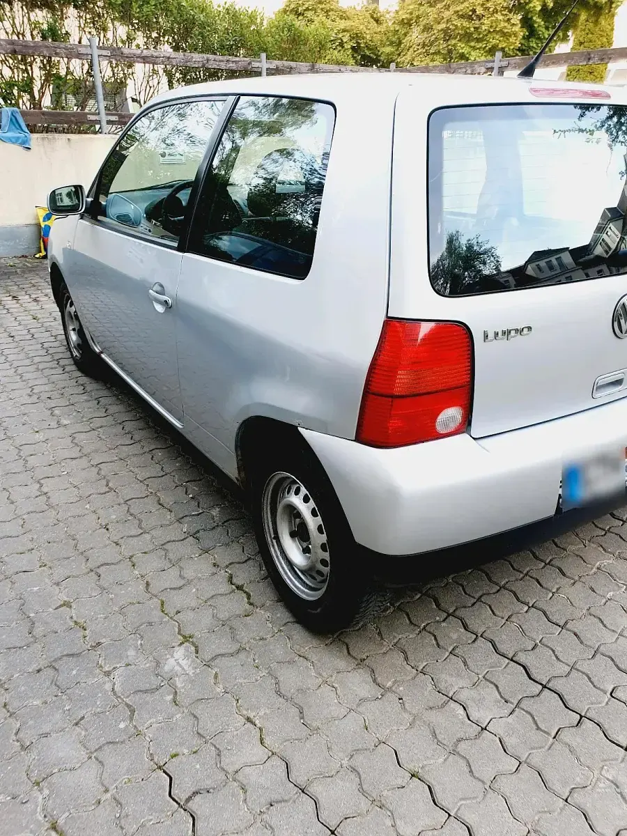 Gebraucht VW Lupo 55 PS (40 kW) 2004 Silber Kleinwagen