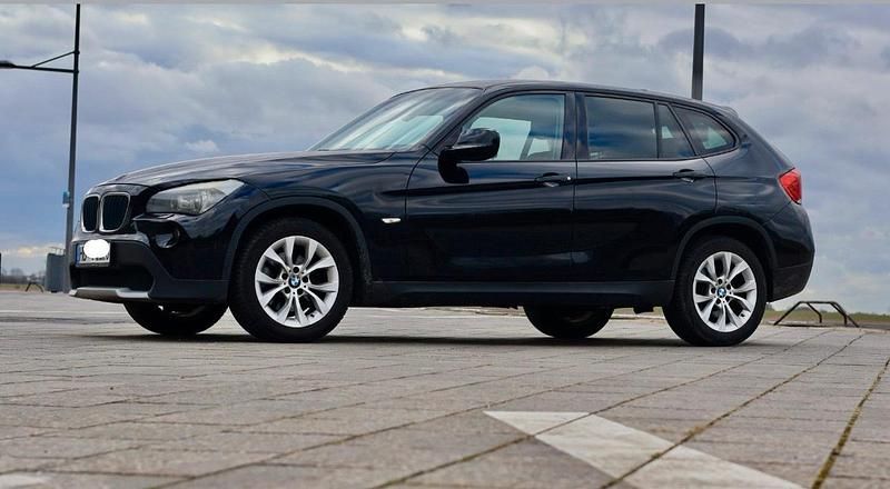 Gebraucht BMW X1 143 PS (105 kW) 2012 Schwarz SUV