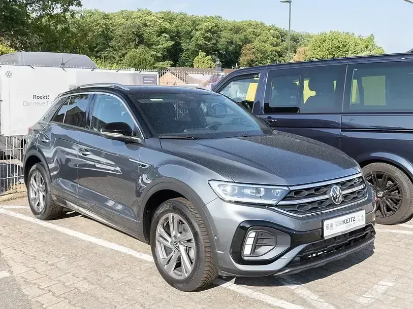 Gebraucht VW T-Roc R-line 150 PS (110 kW) 2025 Grau SUV
