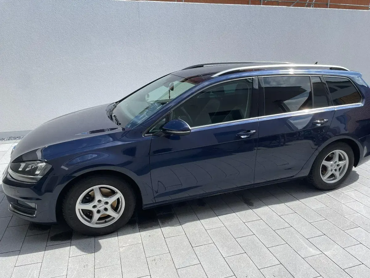 Gebraucht VW Golf VII 140 PS (102 kW) 2014 Blau Kombi