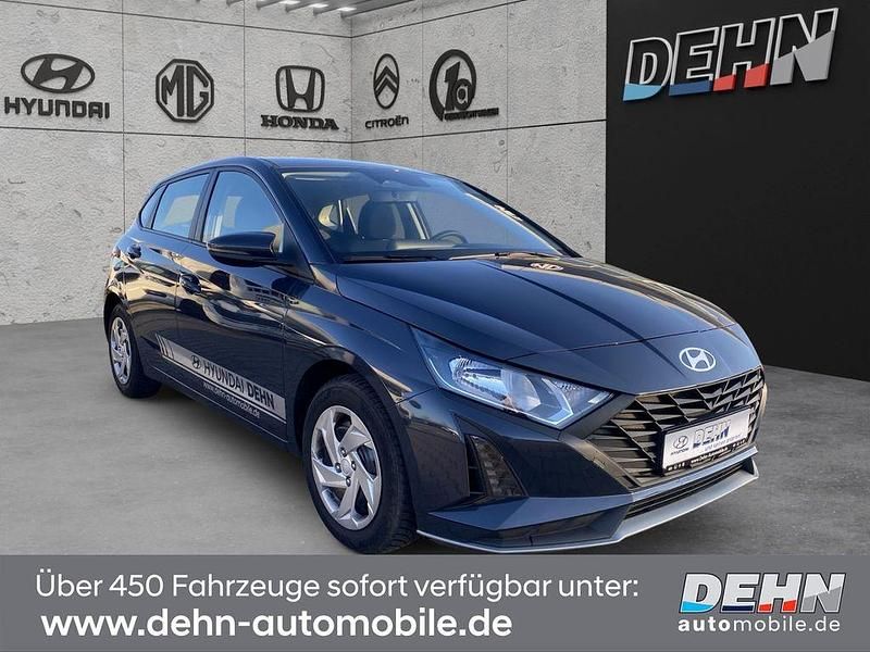 Gebraucht Hyundai i20 Select 79 PS (58 kW) 2025 Grau Kleinwagen
