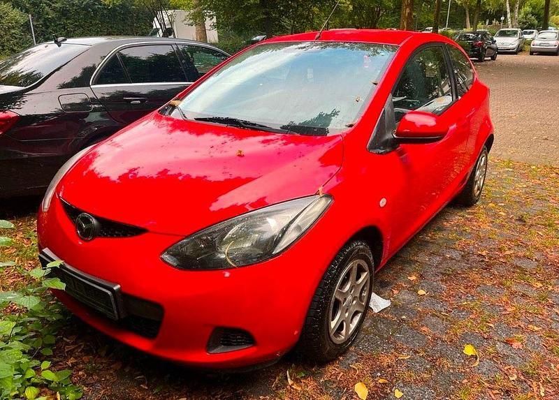 Rot Gebraucht 2009 Mazda 2 Inclusive Kleinwagen | 2.500 € (Guter Preis) - Bild 1/4