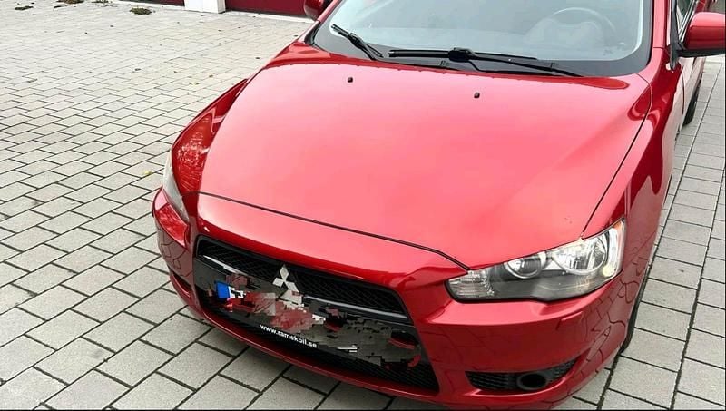 Rot Gebraucht 2008 Mitsubishi Lancer Instyle Limousine | 3.850 € (Fairer Preis) - Bild 1/4