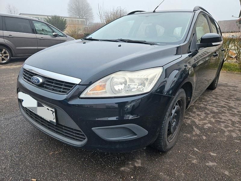 Schwarz Gebraucht 2008 Ford Focus Ghia Kombi | 1.150 € (Guter Preis) - Bild 1/4