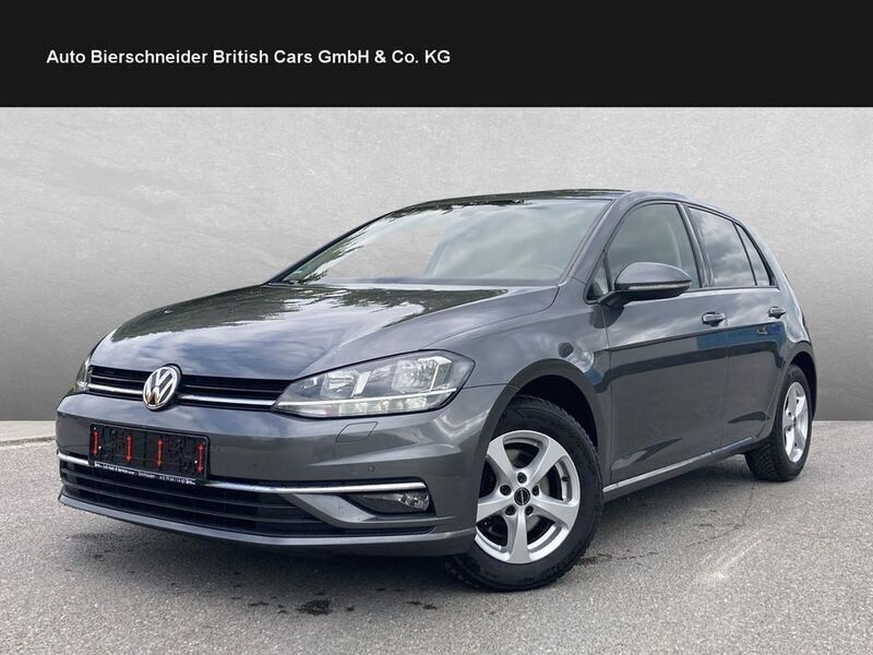 Grau Gebraucht 2017 VW Golf VII Comfortline Limousine | 13.250 € (Fairer Preis) - Bild 1/4