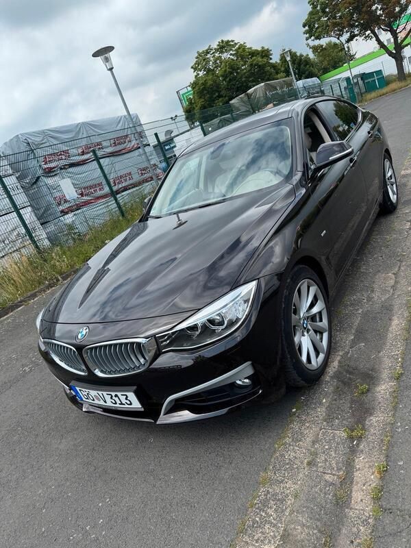 Braun Gebraucht 2014 BMW 335 Limousine | 17.750 € (Guter Preis) - Bild 1/4