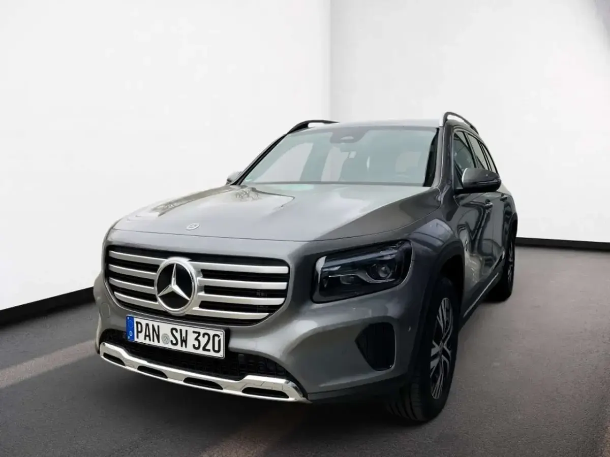 Gebraucht Mercedes GLB200 Progressive 150 PS (110 kW) 2026 Metalliclack mountaingrau SUV