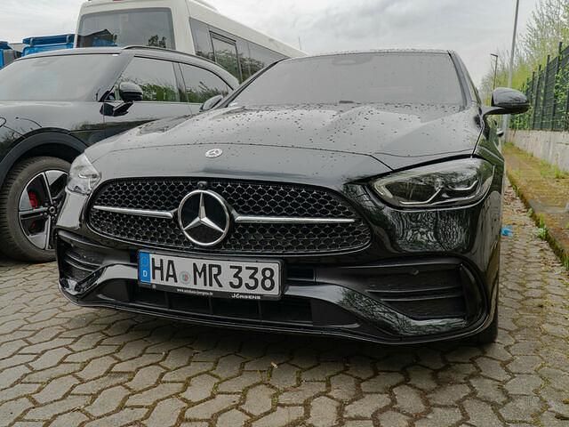 Gebraucht Mercedes C200 AMG 204 PS (150 kW) 2025 Andere farbe Limousine
