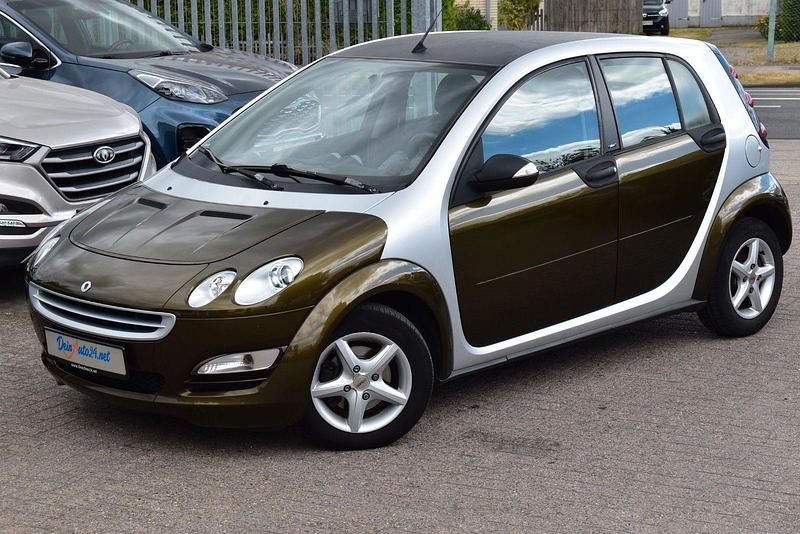 Silber Gebraucht 2006 Smart ForFour Basis Kleinwagen | 990 € (Guter Preis) - Bild 1/4
