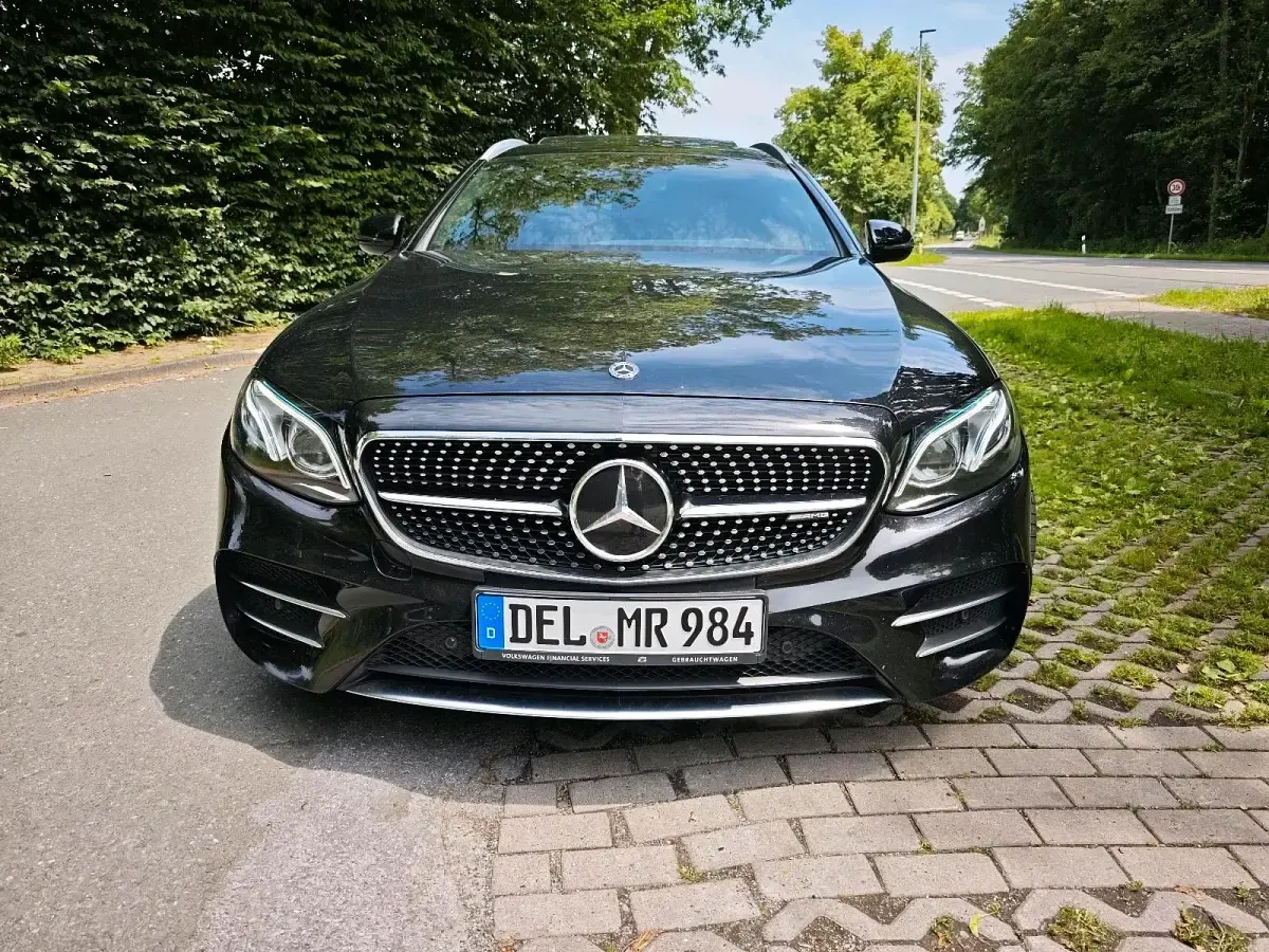 Gebraucht Mercedes E43 AMG AMG 401 PS (294 kW) 2017 Schwarz Kombi