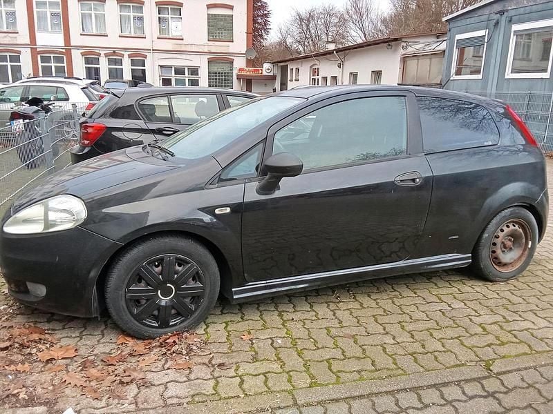Gebraucht Fiat Punto Sport 78 PS (57 kW) 2008 Schwarz Kleinwagen
