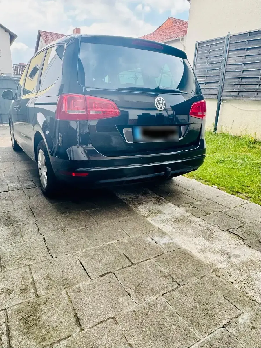 Gebraucht VW Sharan 140 PS (102 kW) 2011 Schwarz Van / Kleinbus