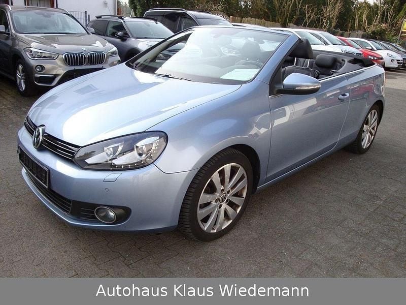 Gebraucht VW Golf Exclusive 105 PS (77 kW) 2011 Shark  blue Cabrio
