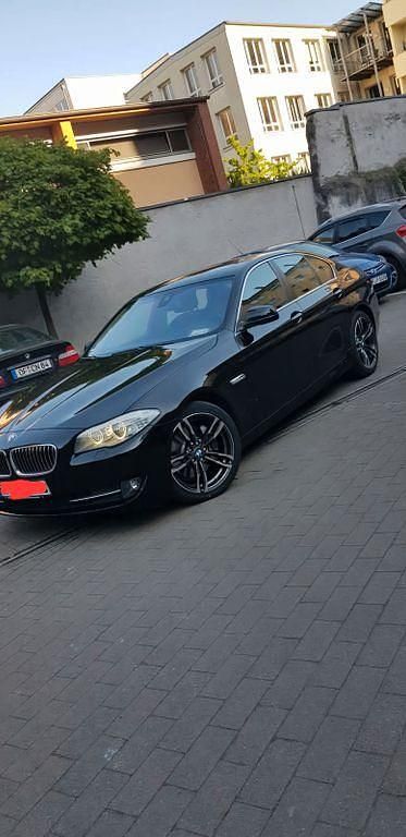 Schwarz Gebraucht 2013 BMW 525 Performance Limousine | 14.200 € (Etwas zu teuer) - Bild 1/4