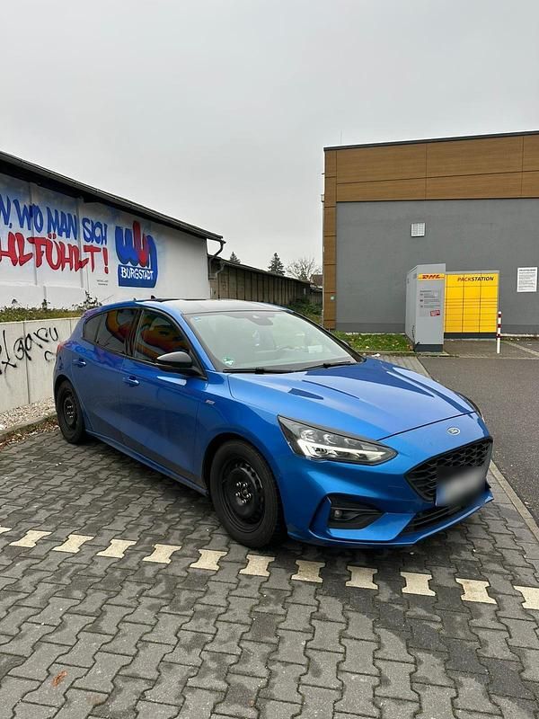 Gebraucht Ford Focus ST-Line X 125 PS (91 kW) 2019 Blau Limousine