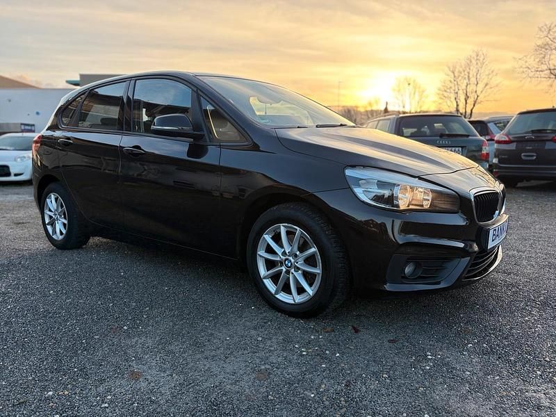 Gebraucht BMW 216 115 PS (84 kW) 2015 Braun Kombi