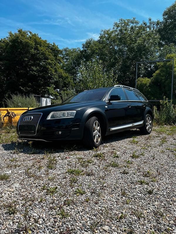 Schwarz Gebraucht 2006 Audi A6 Kombi | 2.500 € (Guter Preis) - Bild 1/4