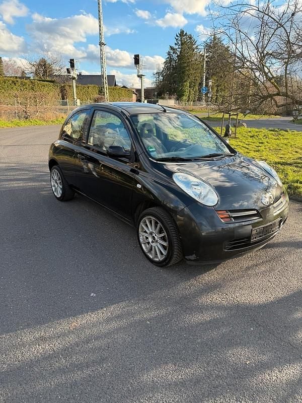 Gebraucht Nissan Micra 65 PS (47 kW) 2003 Schwarz Kleinwagen