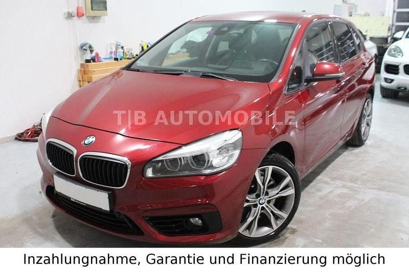 Rot Gebraucht 2015 BMW 220 Active Tourer Performance Van / Kleinbus | 13.490 € (Fairer Preis) - Bild 1/4