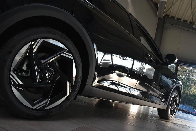 Neu Kia K4 Spirit 179 PS (131 kW) 2026 Schwarz Limousine