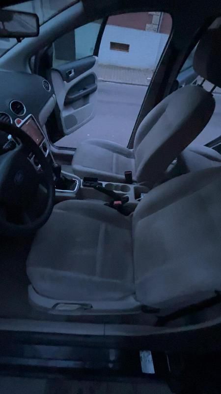 Gebraucht Ford Focus 2006 Schwarz Kleinwagen