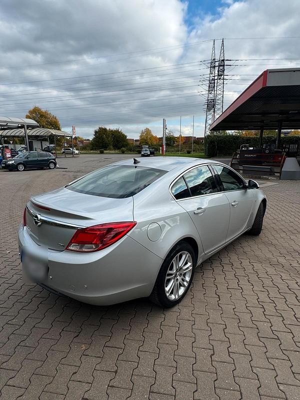 Gebraucht Opel Insignia 131 PS (96 kW) 2008 Silber Limousine