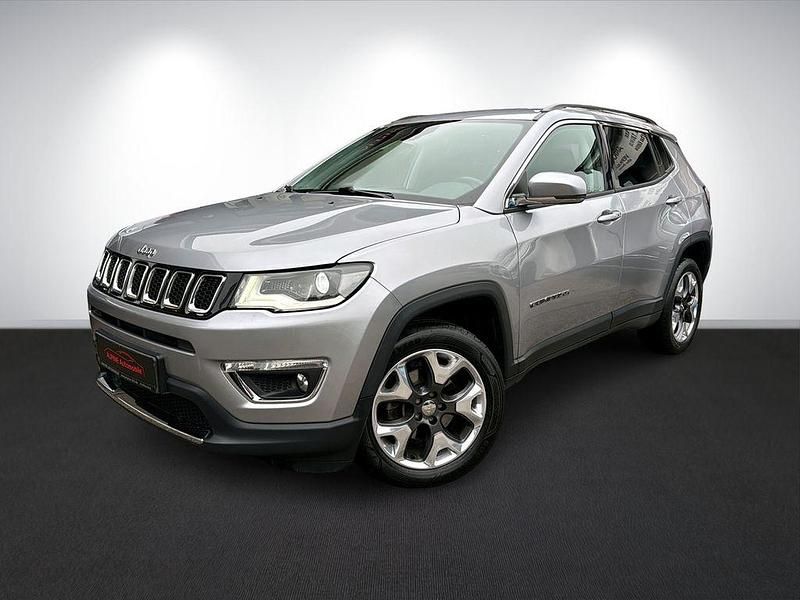 Gebraucht Jeep Compass Limited 140 PS (102 kW) 2020 Grau SUV