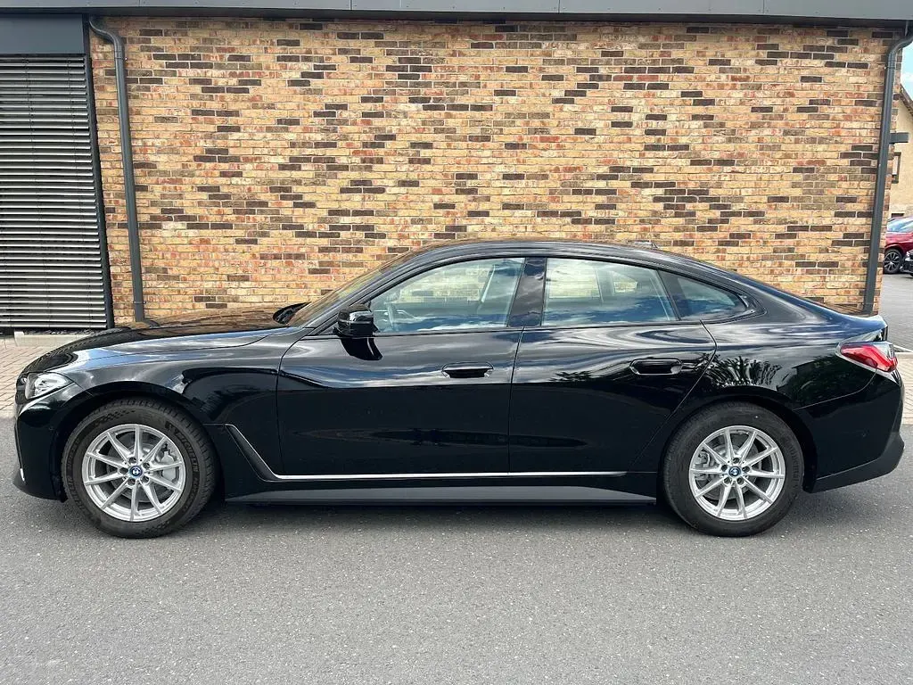 Gebraucht BMW i4 Sport Line 210 kW (286 PS) 2023 Schwarz Limousine