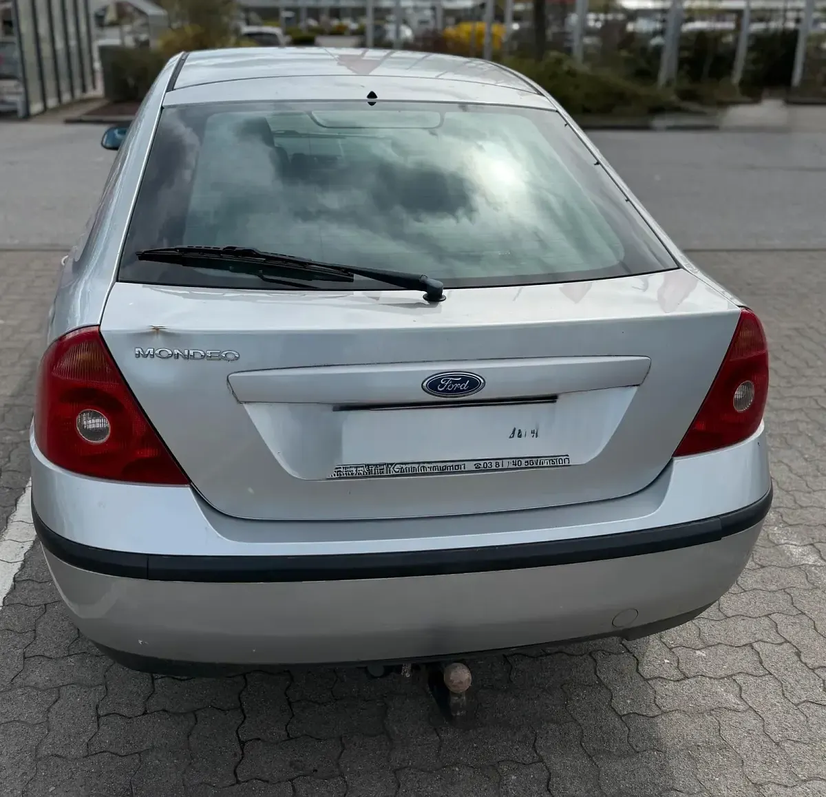 Gebraucht Ford Mondeo Ghia 145 PS (106 kW) 2002 Silber Limousine