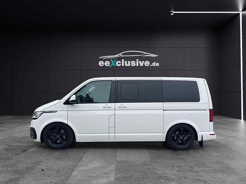 Gebraucht VW Multivan Highline 204 PS (150 kW) 2022 Weiß Van