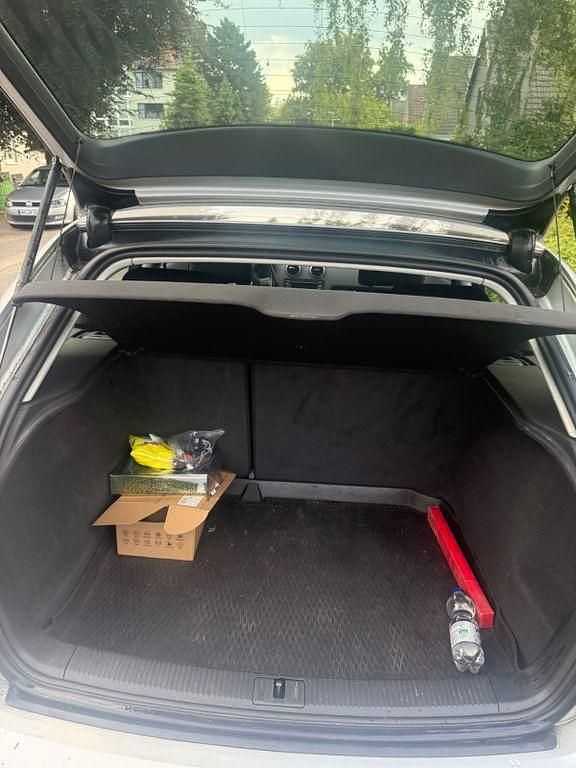 Gebraucht Audi A3 Attraction 125 PS (91 kW) 2011 Grau Kleinwagen