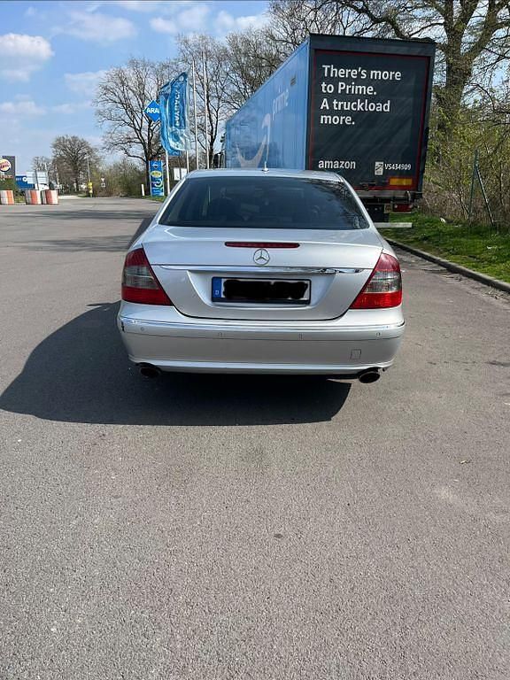 Gebraucht Mercedes E280 Avantgarde 190 PS (139 kW) 2008 Silber Limousine