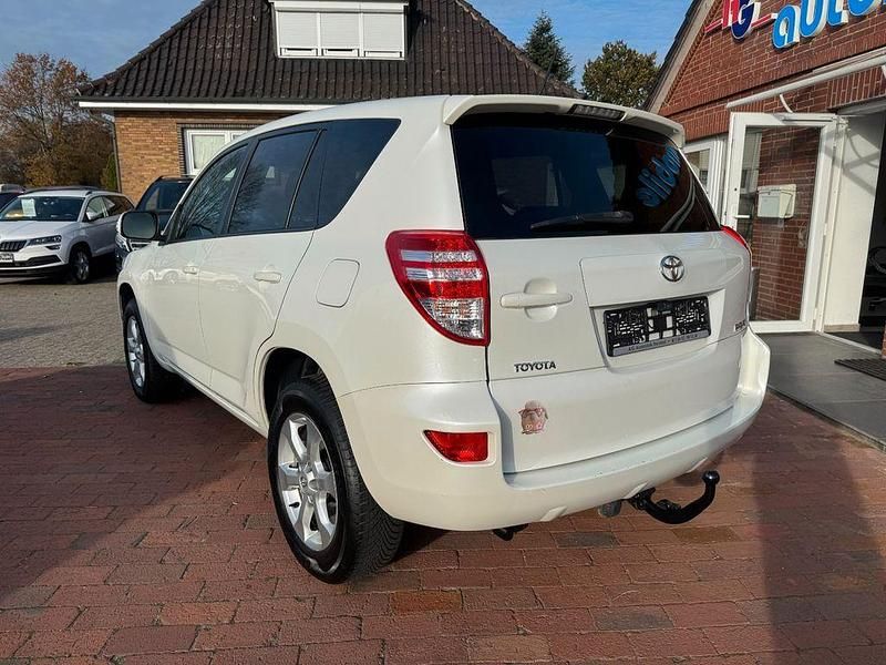 Gebraucht Toyota RAV4 Life 150 PS (110 kW) 2010 Weiß SUV