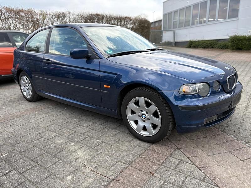 Gebraucht BMW 318 Compact 143 PS (105 kW) 2004 Blau Kleinwagen