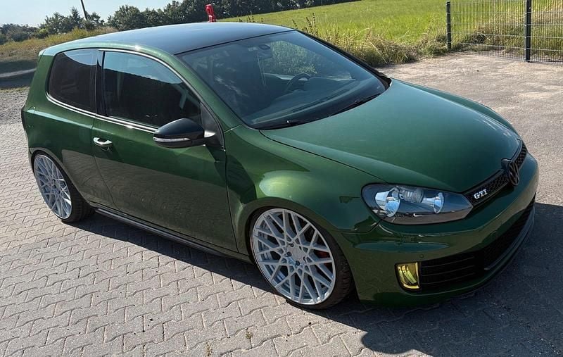 Gebraucht VW Golf VI GTI 260 PS (191 kW) 2010 Grün Kleinwagen