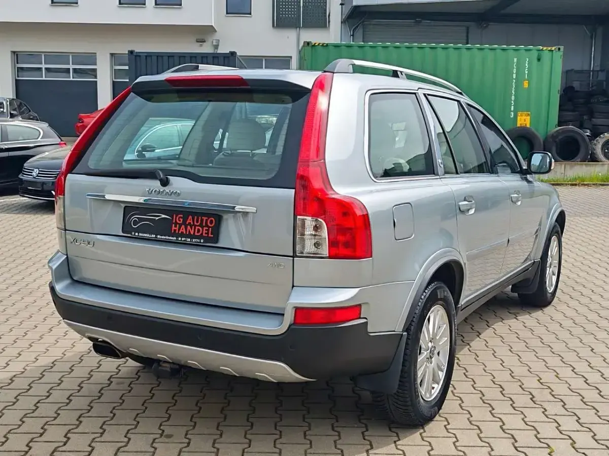 Gebraucht Volvo XC90 Executive 185 PS (136 kW) 2006 Silber SUV