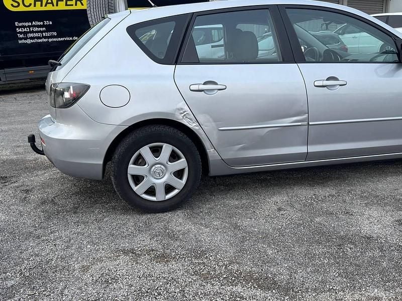 Gebraucht Mazda 3 109 PS (80 kW) 2007 Silber Kleinwagen