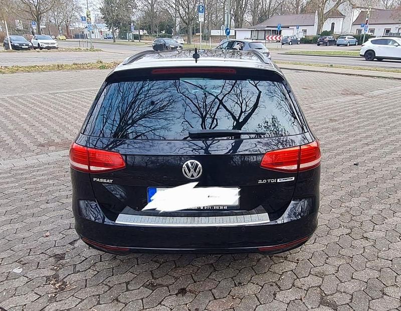 Gebraucht VW Passat Comfortline 150 PS (110 kW) 2017 Schwarz Kombi