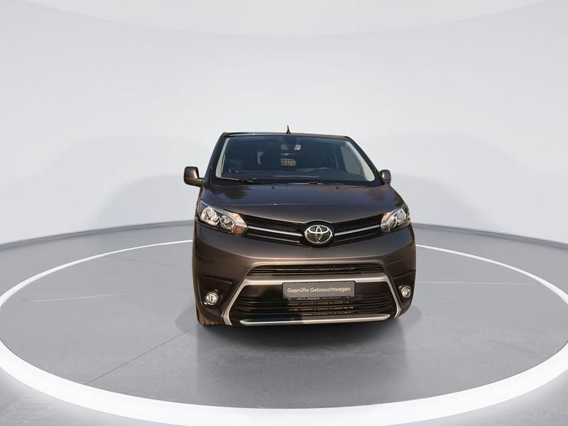 Gebraucht Toyota Proace Comfort 100 kW (136 PS) 2021 Basaltgrau Van / Kleinbus