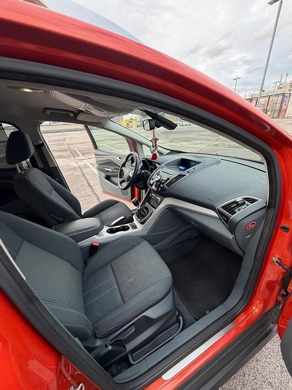 Gebraucht Ford C-MAX 150 PS (110 kW) 2011 Orange Van / Kleinbus