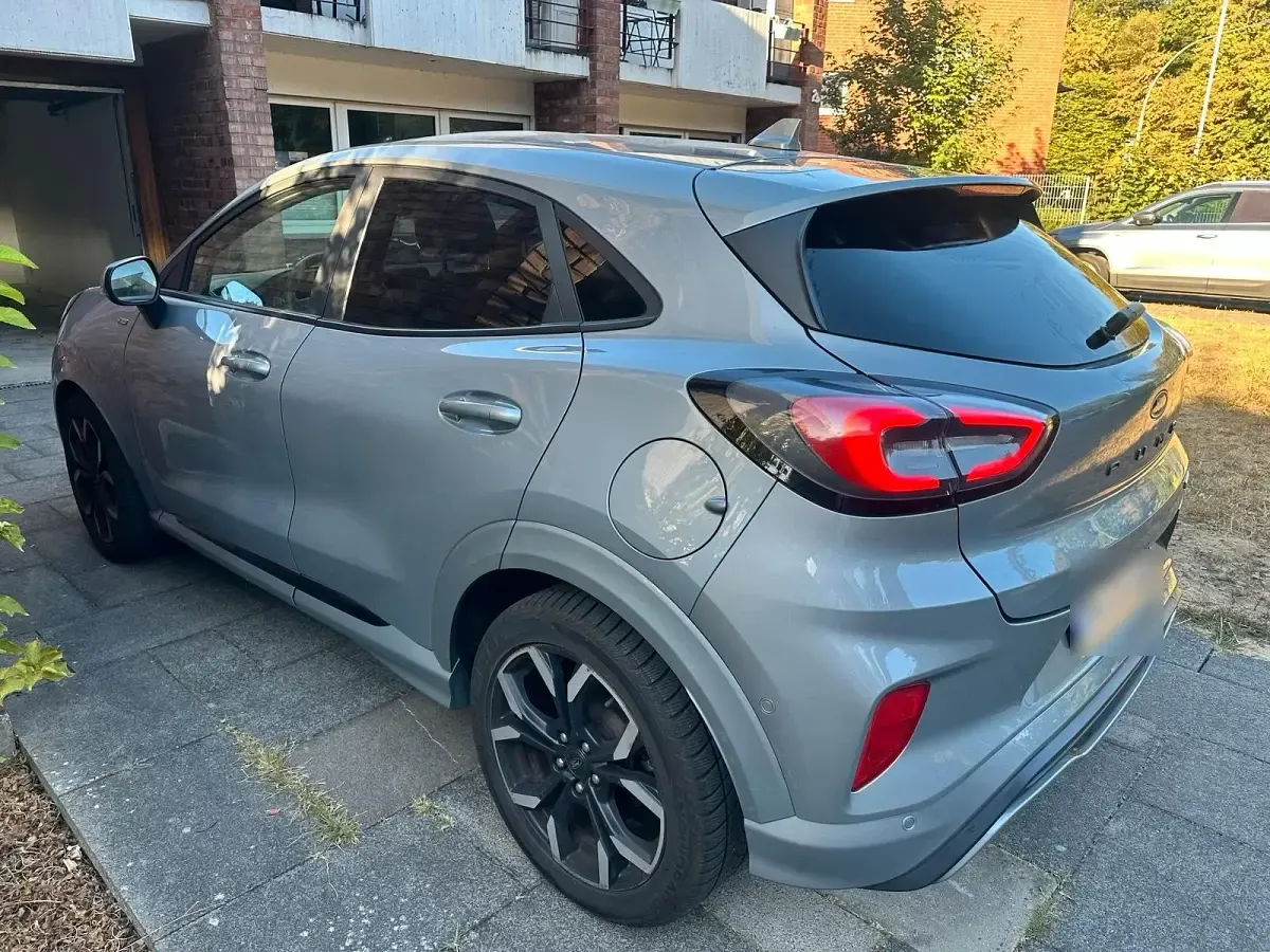 Gebraucht Ford Puma ST 155 PS (114 kW) 2021 Grau SUV