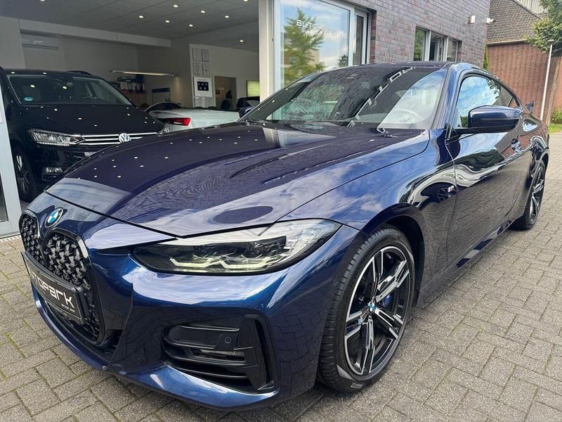Blau Gebraucht 2021 BMW 420 M Sport Coupé | 30.990 € (Fairer Preis) - Bild 1/4