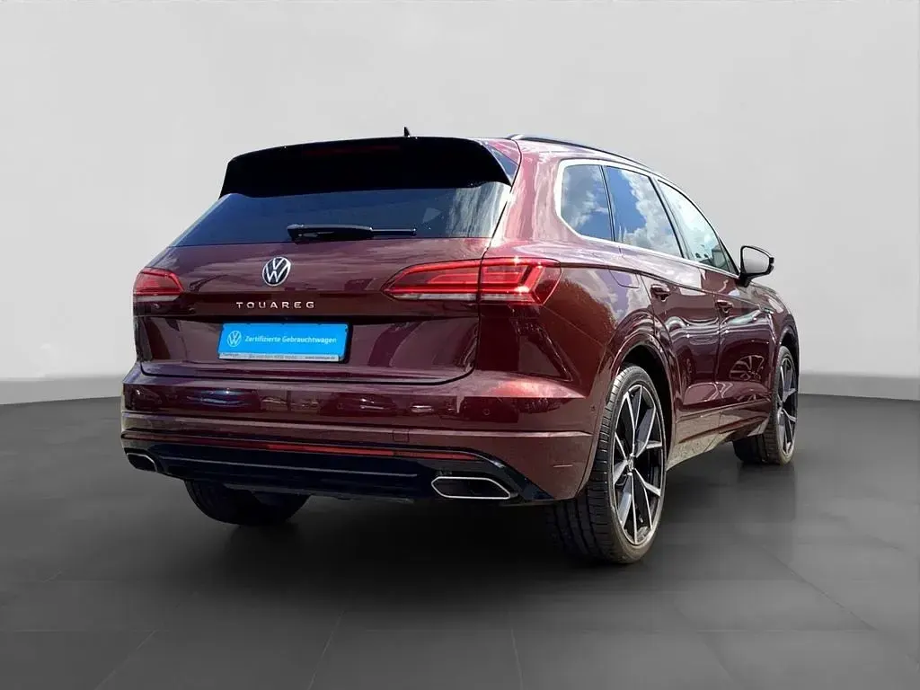 Gebraucht VW Touareg R-line 340 PS (250 kW) 2023 Rot SUV