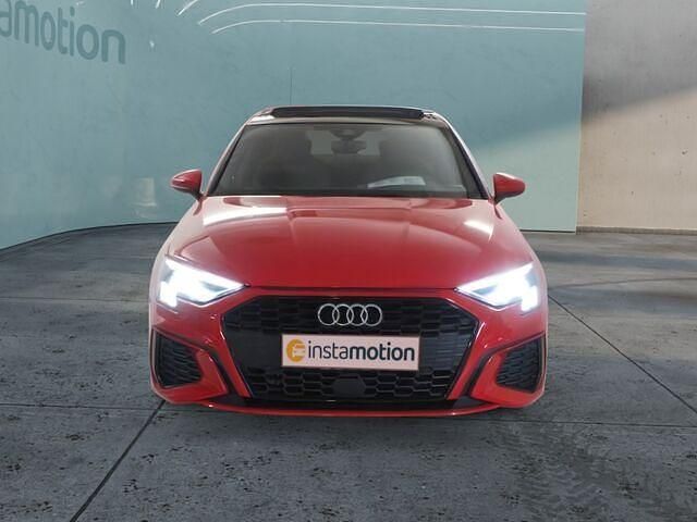 Gebraucht Audi A3 S-Line 150 PS (110 kW) 2024 Rot Limousine