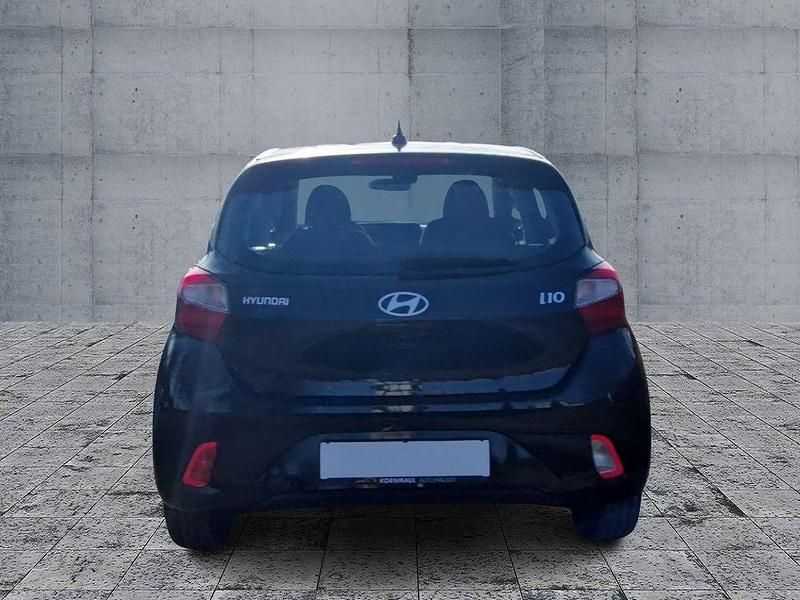 Neu Hyundai i10 Select 63 PS (46 kW) 2025 Phantom black Kleinwagen