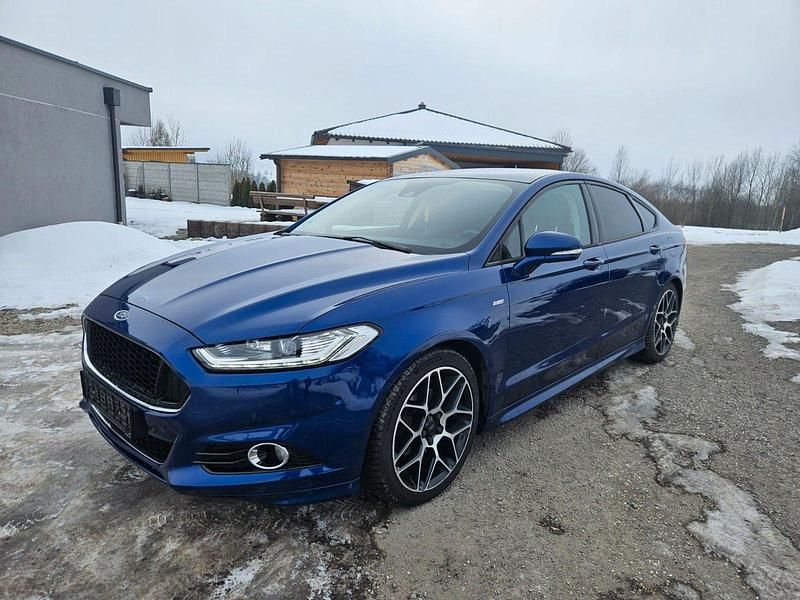 Gebraucht Ford Mondeo Trend 211 PS (155 kW) 2017 Blau Limousine