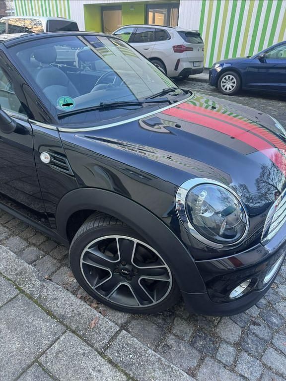 Second-hand Mini Cooper Roadster 122 CP (89 kW) 2012 Negru Cabrio