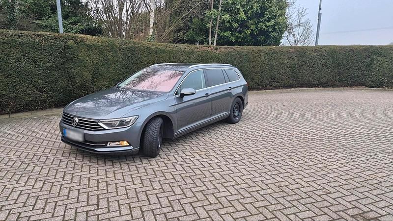 Gebraucht VW Passat 150 PS (110 kW) 2015 Grau Kombi