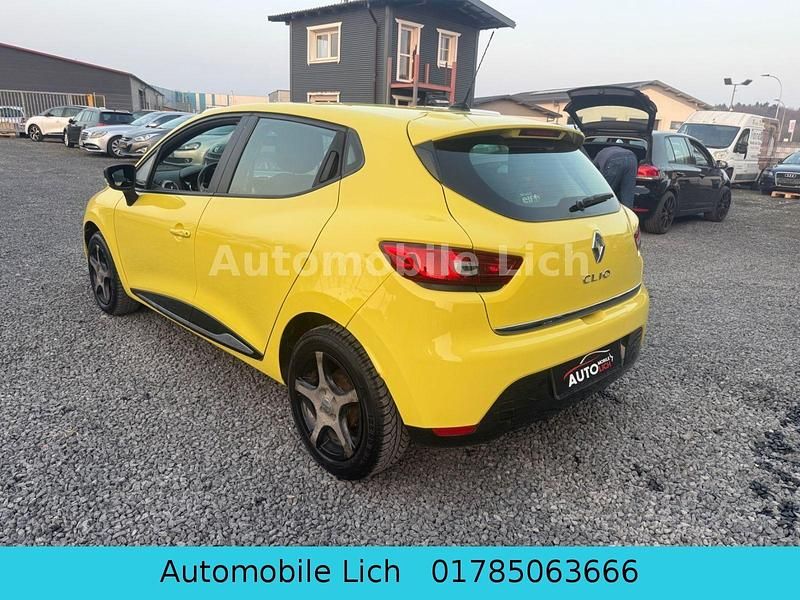 Gebraucht Renault Clio IV Dynamique 73 PS (53 kW) 2012 Gelb Kleinwagen